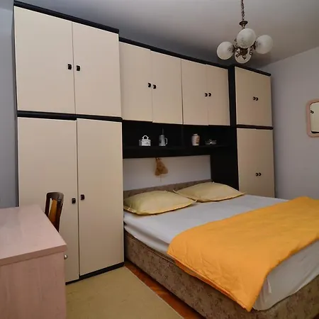Mucic Apartments Makarska Exterior photo