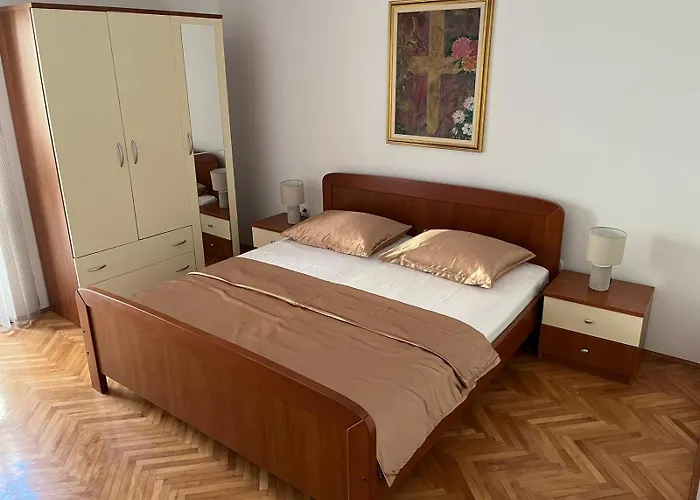 Mucic Apartments