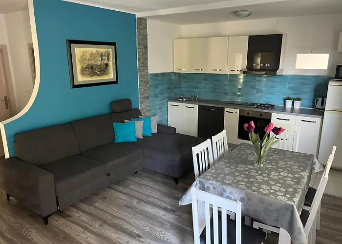 Mucic Apartments