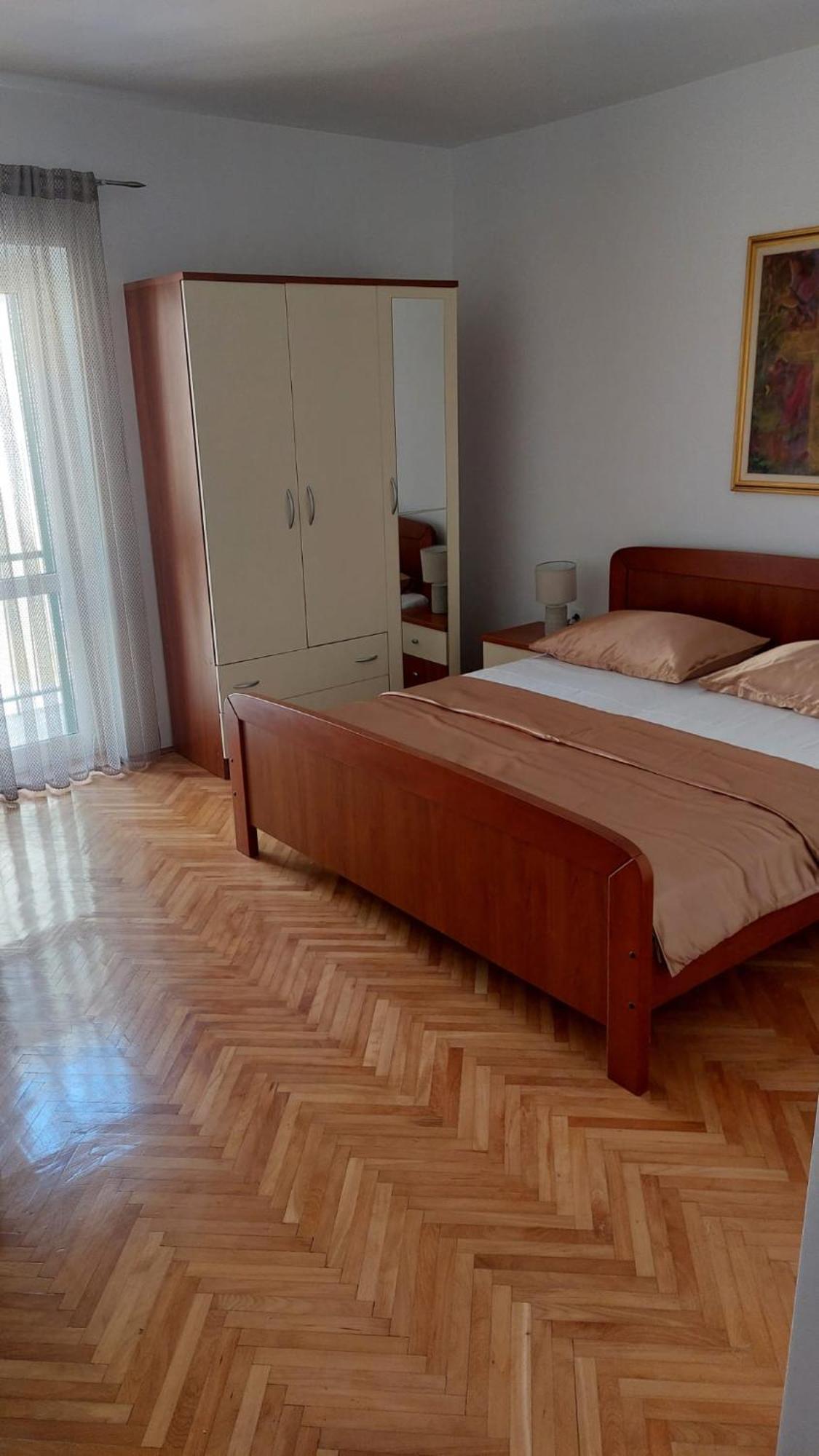 Apartment Mucic