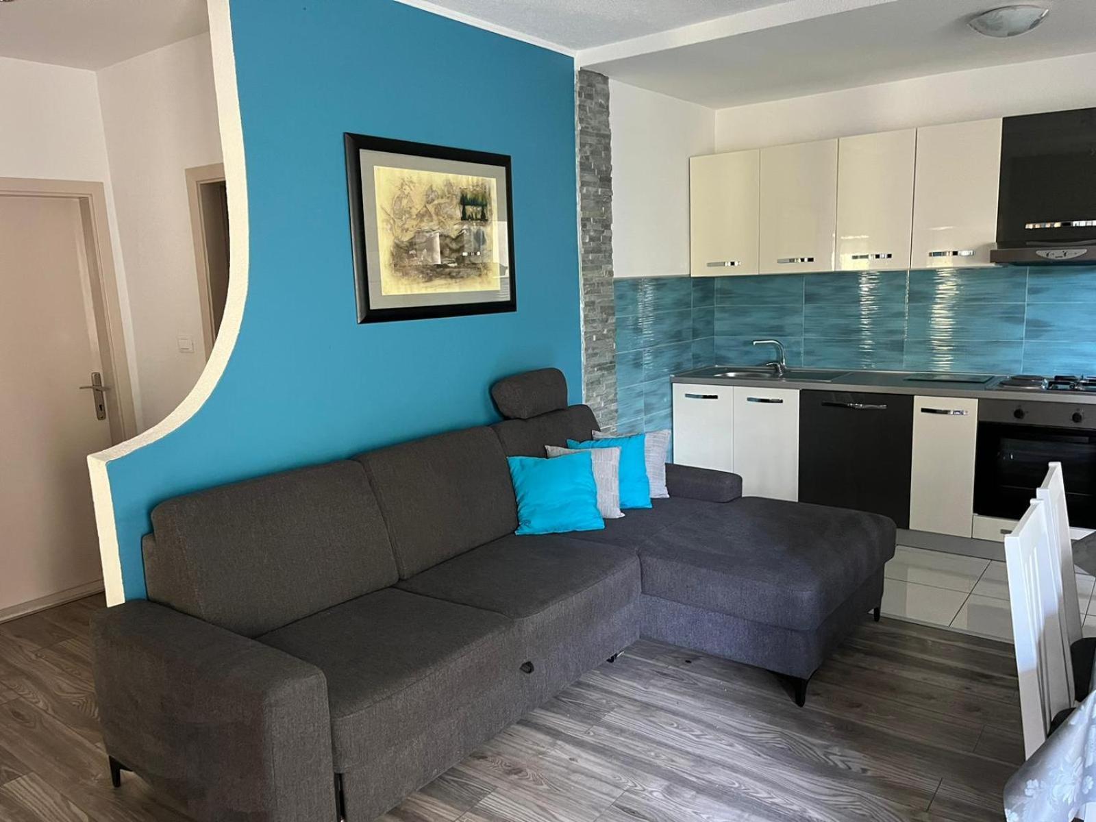 Mucic Apartment *