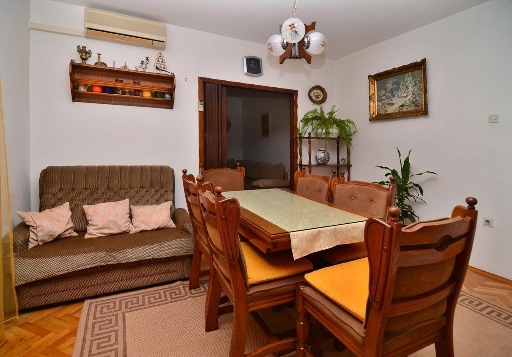 Mucic Apartment *